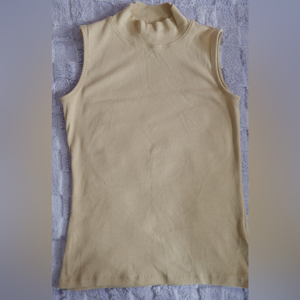 Rachel Zoe Cream Ribbed Top
